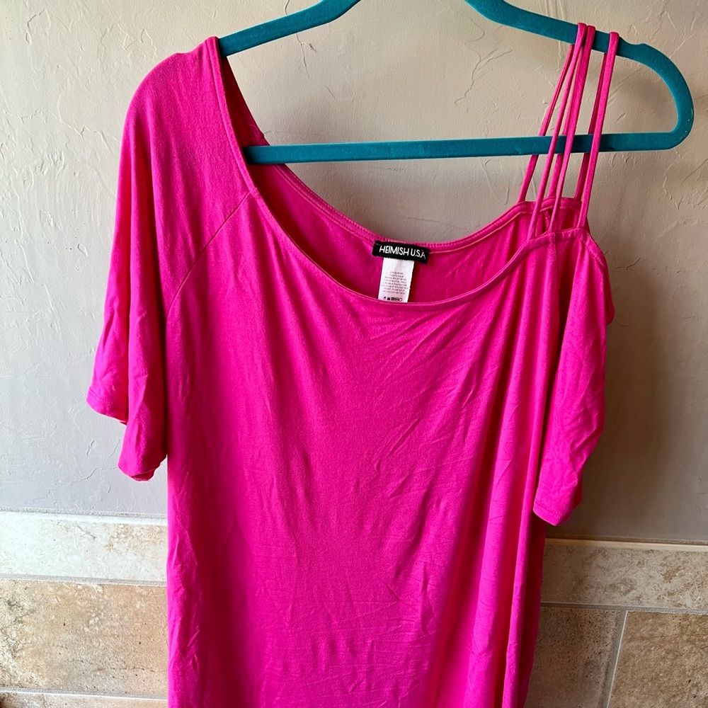 HEIMISH U.S.A. 
2xl
95% Rayon
5% Spandex